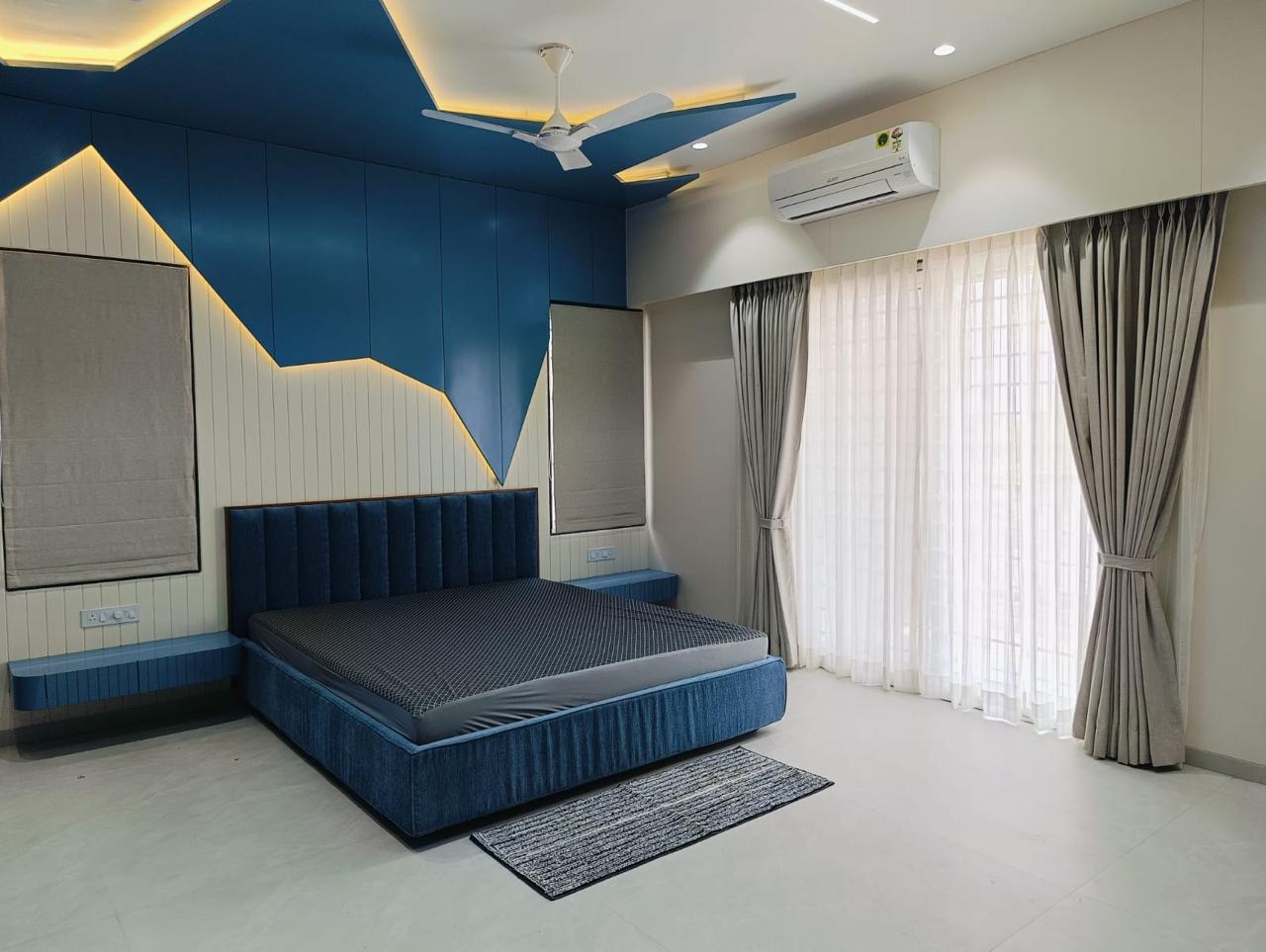 Curtain Designing Installation